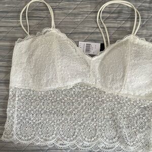 NWT Lace Crop Top
